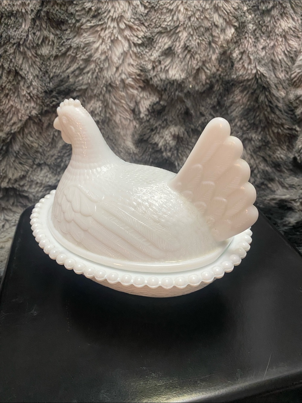 Vintage “Hen on Nest" covered candy dish - Picture 10 of 16